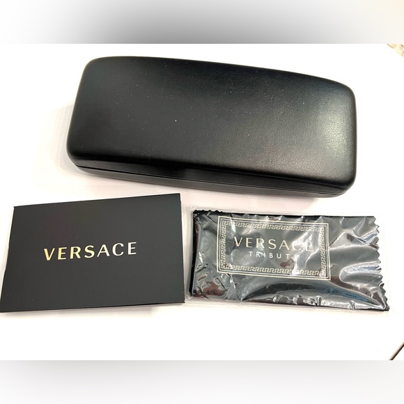 Versace Sun/Eyeglass Case - Picture 3 of 6